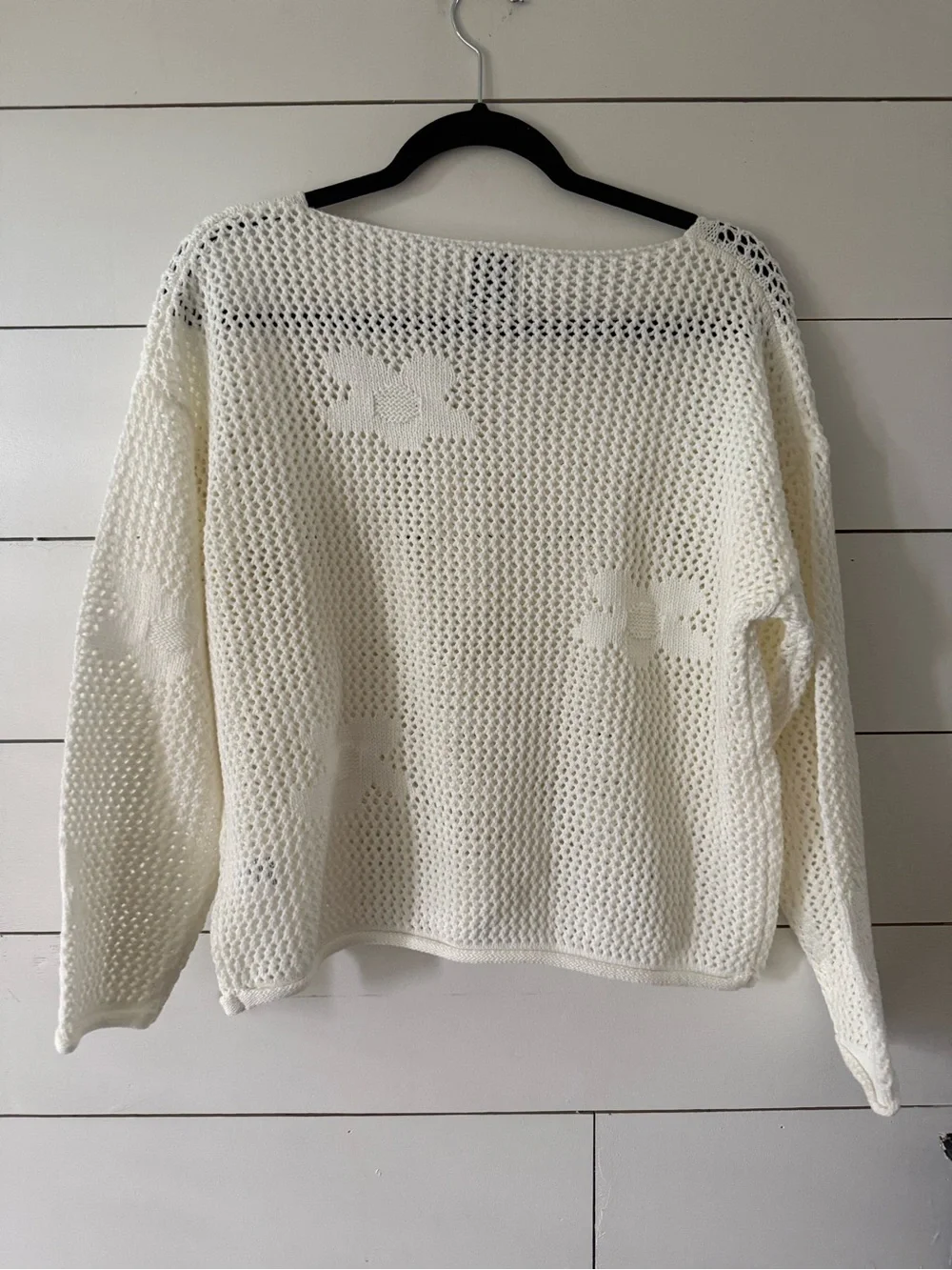 Lili Sidonio lightweight white